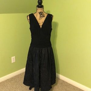 Jessica Howard Black Dress